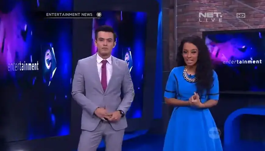 Review video tentang manfaat Beauty Water pH 6 untuk mencerahkan wajah secara alami.